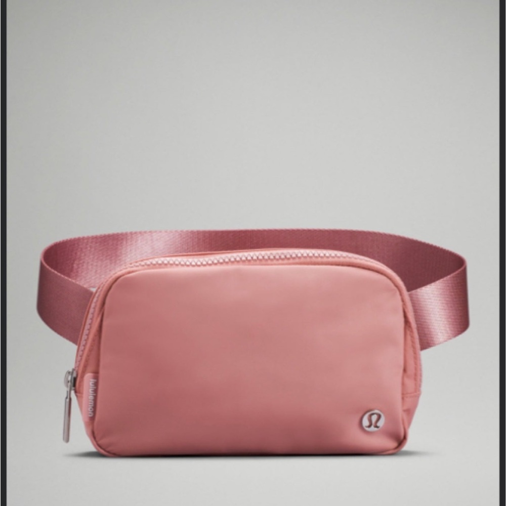 Lululemon everywhere  belt bag with extended strap pink  pastel new Fanny pack